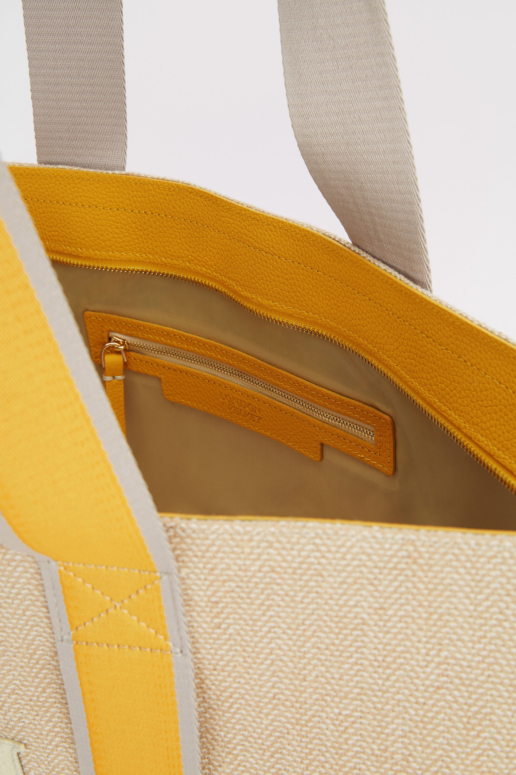 The Beach Chic Set, Sunshine Yellow