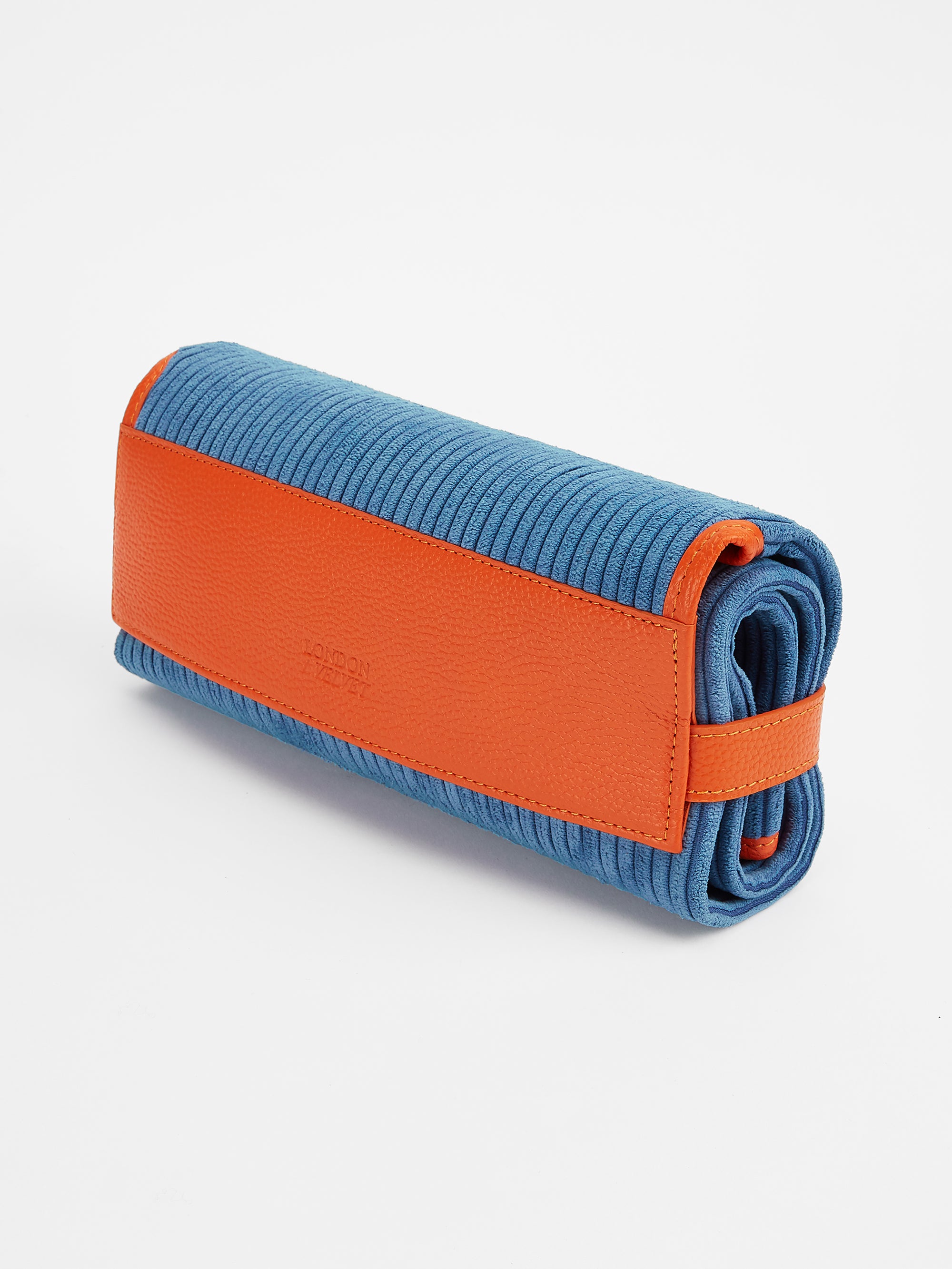 The Changing Mat, Baby Blue