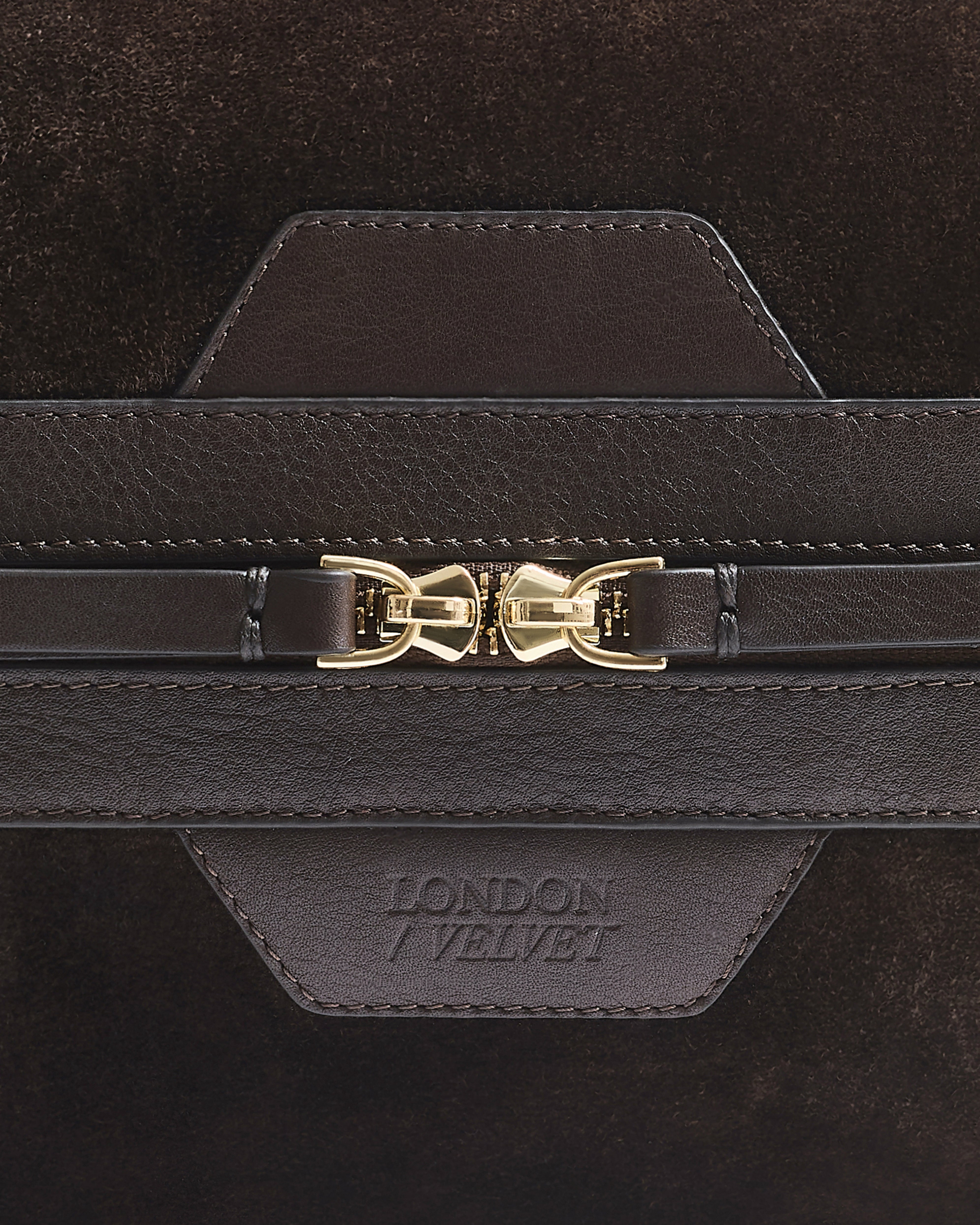 The Suede Weekend Bag, Chocolate