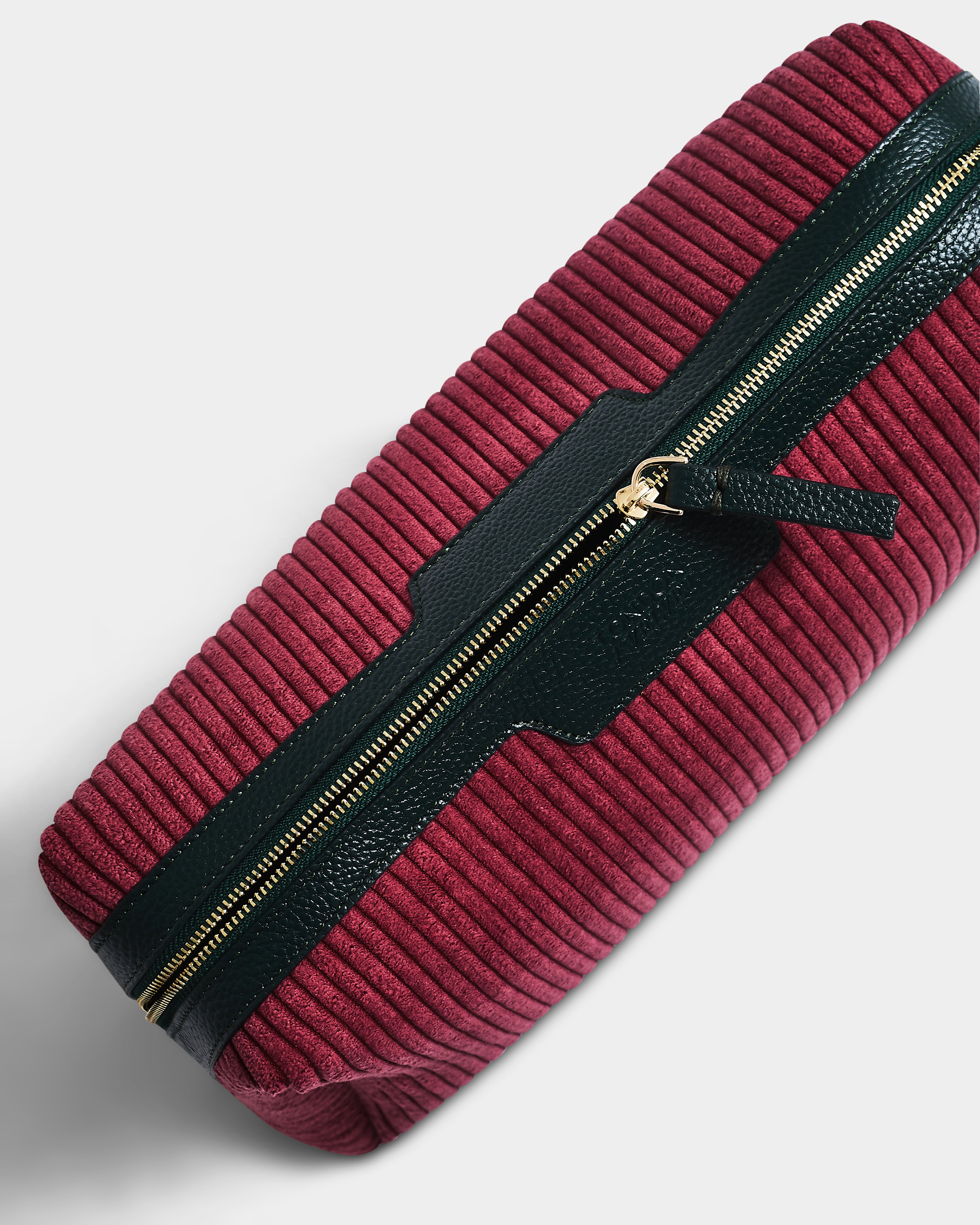 The Nappy Pouch, Raspberry